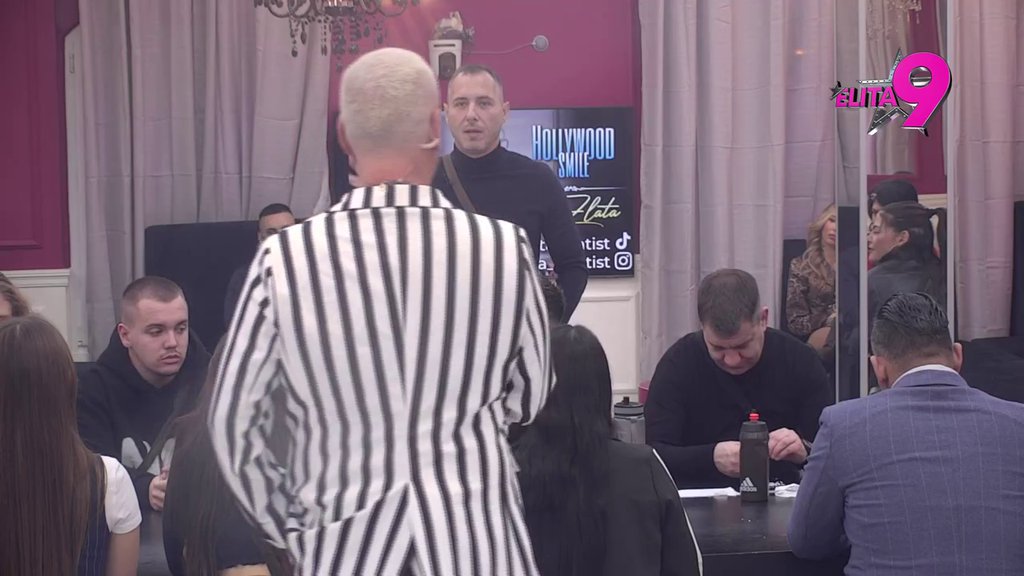 Imaš 50 godina, a spavala bi s bilo kim: Bebica pred svima izvređao Kačavendu (VIDEO)