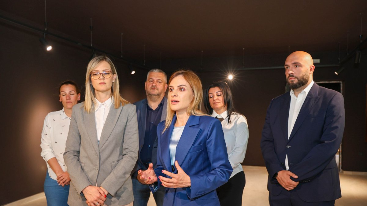 OBNOVA SEĆANJA NA ŽRTVE: Ministarka Đurđević Stamenkovski obišla radove na muzeju u Sremskoj Mitrovici, najavila nova ulaganja