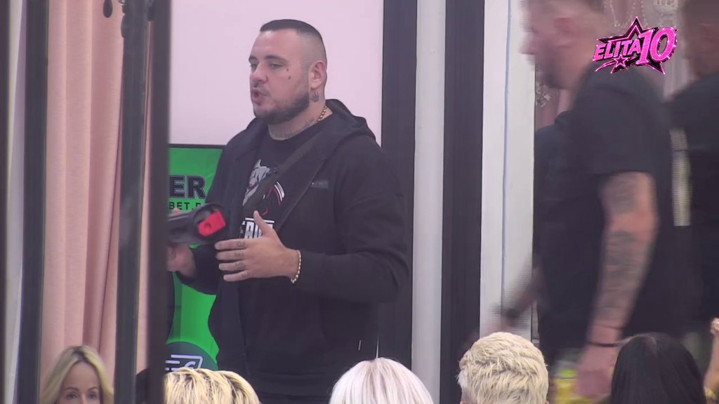Ovaj trenutak su svi čekali: Car progovorio o svojim osećanjima prema Anđeli, pa spomenuo razloge zbog kojih je rešio da se u potpunosti distancira: Ako se zaljubim, imam ozbiljan problem! (VIDEO)
