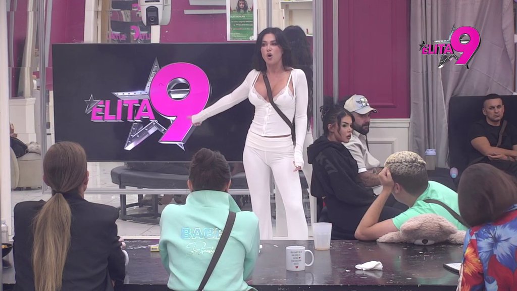 Živi u autu, ali da ode da vidi dete devet meseci to nije: Stanija nema reči hvale za Asmina, dok Ivan smatra da su sve žene bile lude za njim! (VIDEO)