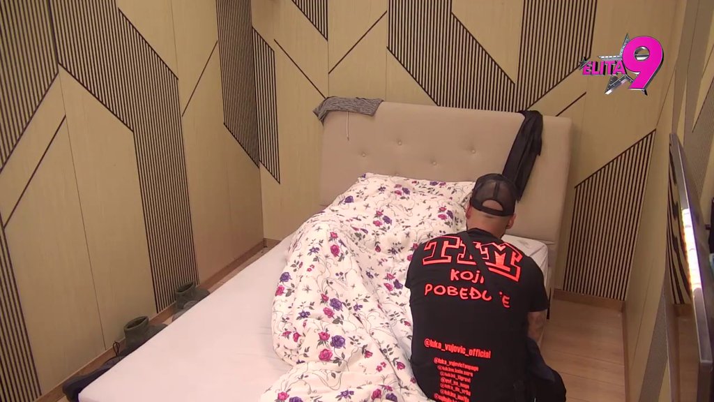 BUKTI RAT: Luka uverava Aneli da joj nikada nije radio iza leđa, ona ne prestaje da mu prebacuje očijukanje sa Anitom: ZAPRATIO SI JE DOK SI BIO SA MNOM! (VIDEO)