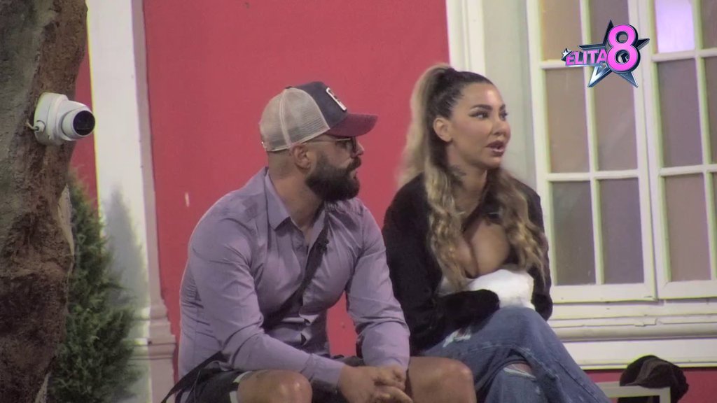 Aneli dokazala da nimalo ne poznaje Luku: Pokušala da ga oraspoloži i poželela mu puno para i besna kola, ali to nije njegova sreća! (VIDEO)