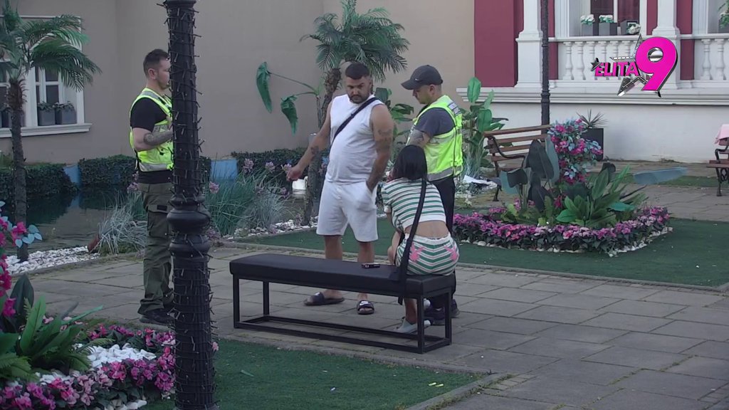 Asmin isponižavao Maju kao nikada do sad! Ona ga uporedila sa bivšim, on uzvratio: Podsećaš me na mog kera Lindu, ista je kao ti (VIDEO)