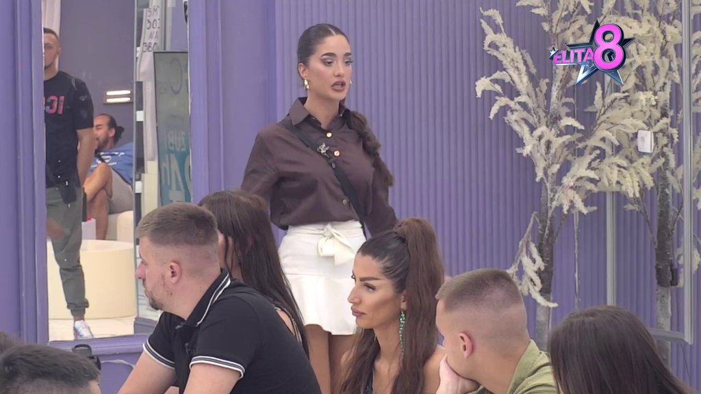 Smatram da si folirant i ne mogu da budem sa tobom! Gastoz oduvao Anđelu po ko zna koji put, ona ostala šokirana! (VIDEO)