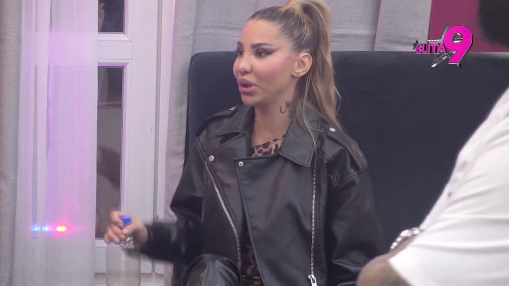 Osušila sam se kao kostur, ne jedem danima: Luka ponovo doveo Aneli do tačke pucanja, ona zaurlala na njega: Njegov stav je da bi mi razlupao kofer o glavu (VIDEO)