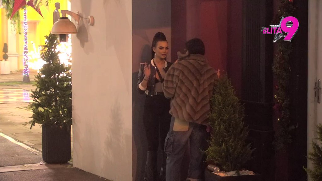 Ponovo kuju paklene planove? Mina i Anita se kriju od kamera, otvaranjem usana jedna drugoj sve otkrile! (VIDEO)