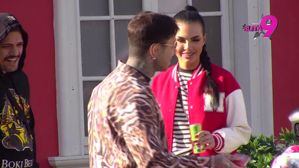 TOŠI NIŠTA NE PROMIČE! Pecnuo Anitu i Filipa za pomirenje, a onda svi popadali od smeha zbog njegovog vica! (VIDEO)