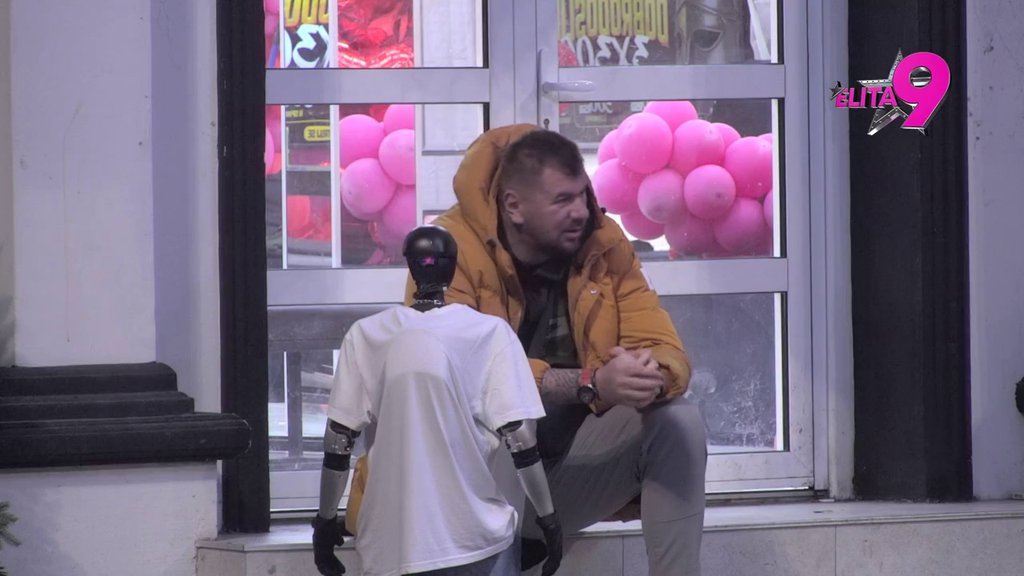 Lisice su ih razvalili: Janjuš i Toša umiru od smeha ljubavnim parovima, šokirani haosom koji se desio danas! (VIDEO)