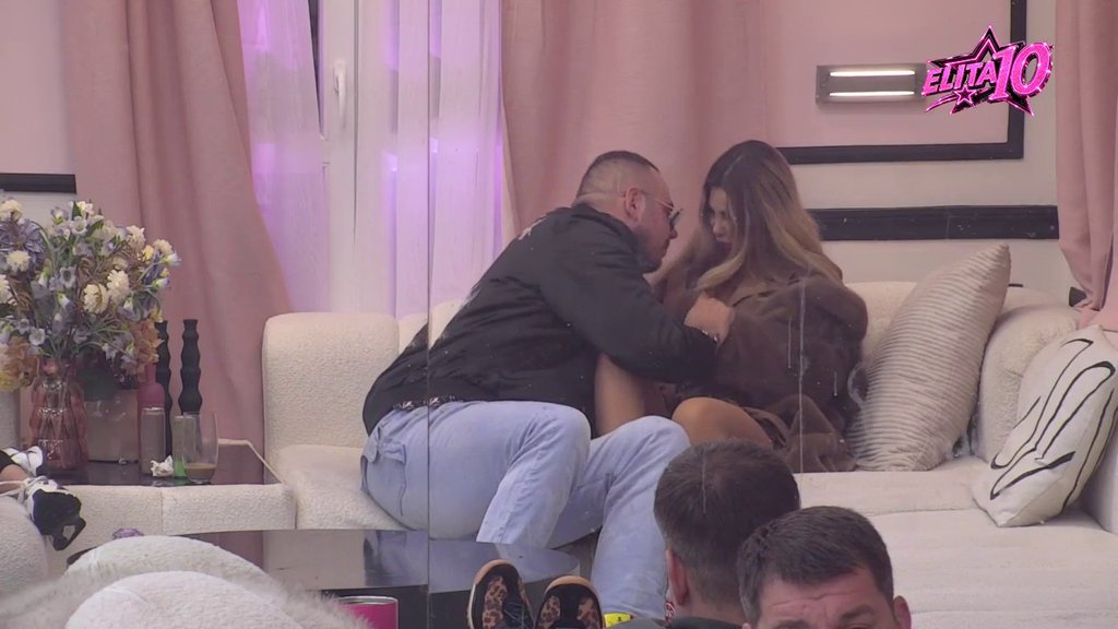 Palo brutalno priznanje! Aneli u naletu nezadovoljstva otkrila kakve emocije ima prema Caru, on izneverovao (VIDEO)