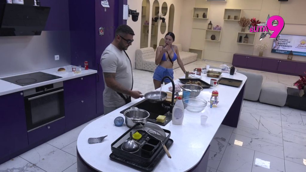 Nije im dugo trebalo! Asmin prebacio u sekundi, Maja ga jednim potezom vratila na mesto: Sad mi napravi meso (VIDEO)