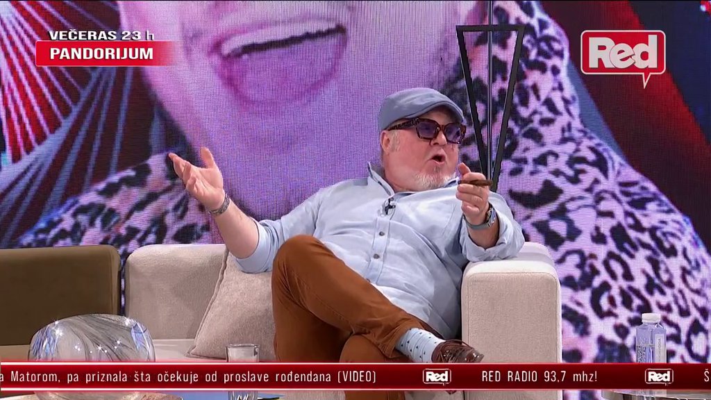 Frizerka kojoj je najveći uspeh što je rijaliti igrač: Pegi otvorio fasciklu o Anđeli Đuričić! Zbog ovoga sumnja da joj je krajni cilj Gastozovo uništenje, oblatio je kao niko! (VIDEO)