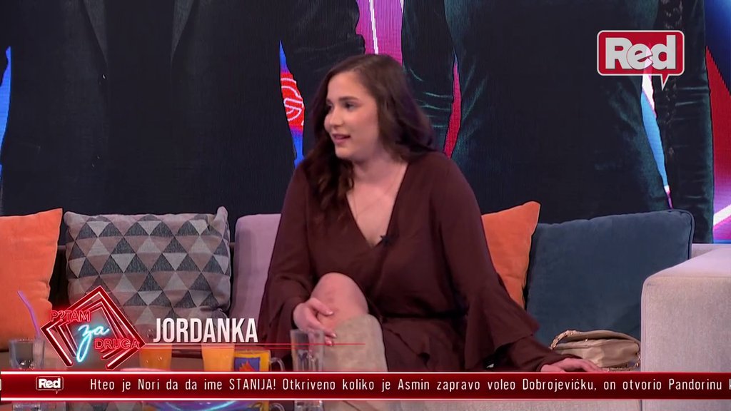 Želi da pokaže da je ona petao, a ne kokoška: Gera otkrio da se Maja iz kompleksa smuvala s Alibabom, pa oblatio Staniju! (VIDEO)