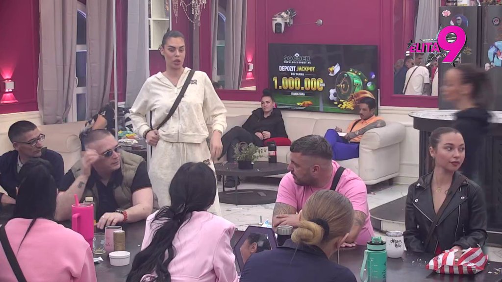 Pao joj u očima: Mina o zaljubljenosti u Alibabu, Maja poludela zbog Draganinih prozivki i žestoko zarežala na nju! (VIDEO)