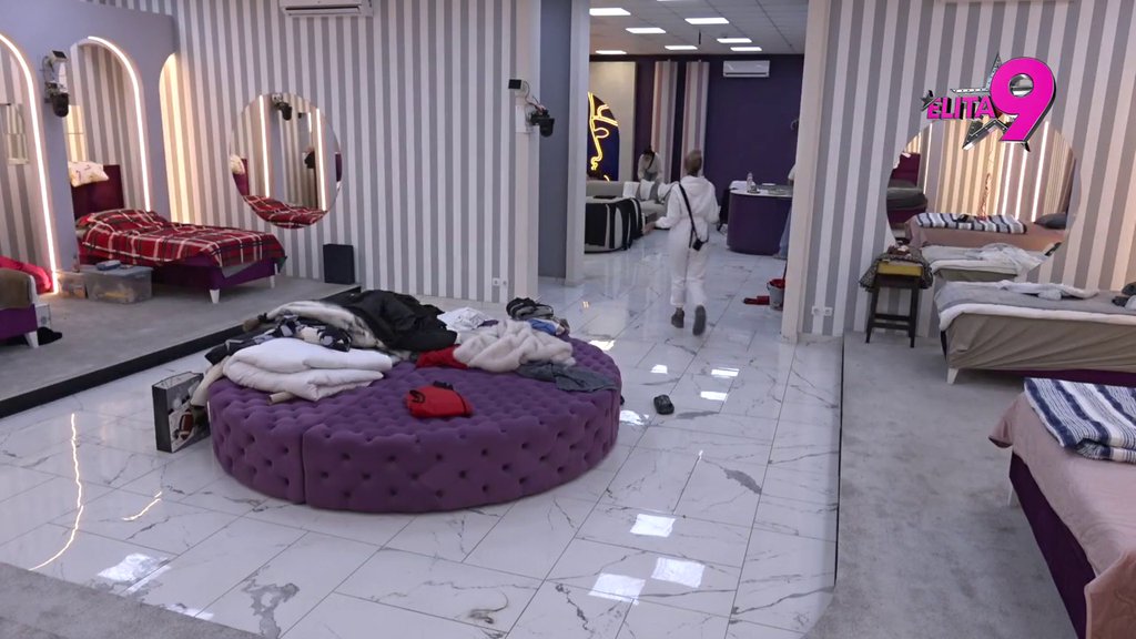 PROGANJAĆU GA DO KRAJA: Aneli izgorela od ljubomore kad je zatekla Anitu i Luku same (VIDEO)