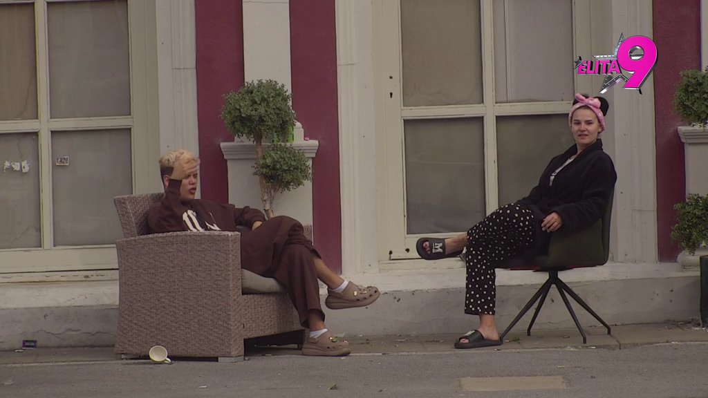 POLU ŽENA, POLU KONJ! Bora i Uroš u novom sukobu, Santana ponovo krenuo da ga pljuje! (VIDEO)