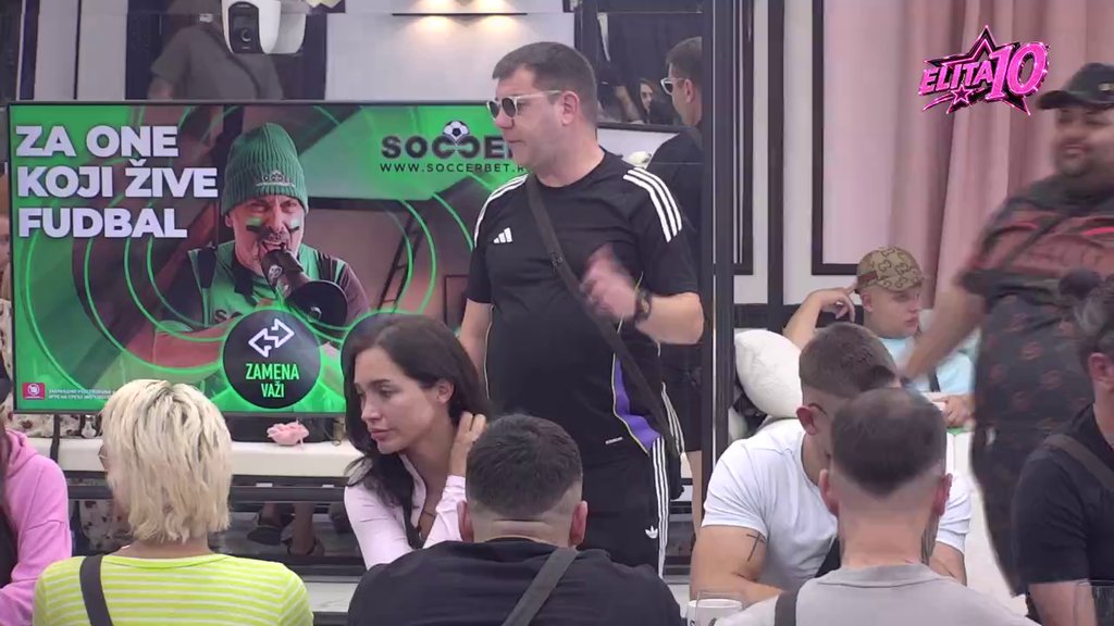Mogu da ostavim mikrofon, a uzmem megafon: Sanja se brutalno obratila Marku, pa otkrila šta može da očekuje od nje! (VIDEO)