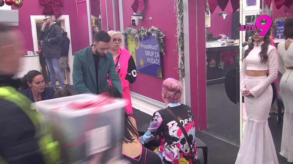 OČI U OČI: Zorica Marković otkrila kako se oseća nakon susreta sa Anđelom Đuričić, ODBILA da spusti loptu s njom: Neke reči se ne mogu zaboraviti! (VIDEO)