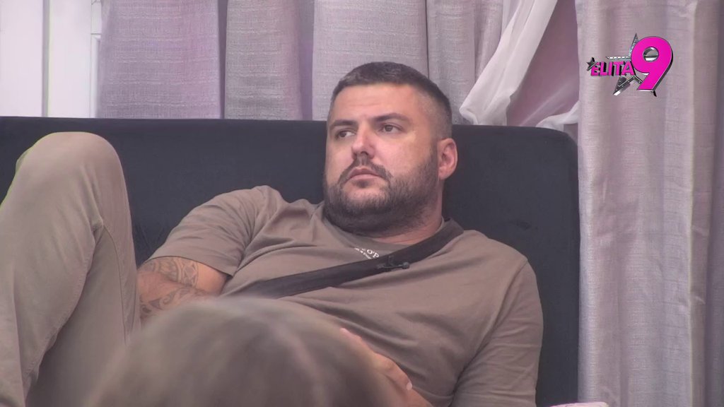Alibabi sve više popuštaju kočnice: Pred svima opet isponižavao Maju, pa otkrio da su ona i Taki bolesni! (VIDEO)