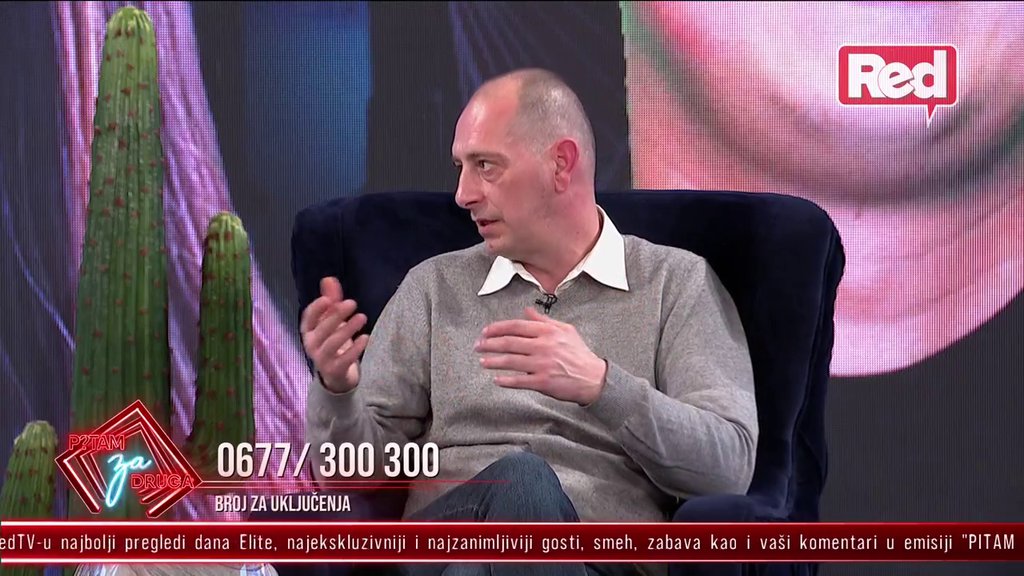 Bez dlake na jeziku! Enin ujak otkrio šta vidi između Peje i Čolićeve, pa spomenuo Zlatu Petrović (VIDEO)