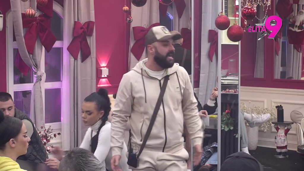 Trese se Bela kuća: Maratonski karambol Luke i Kačavende, pljušte nikad gore prozivke na sve strane! (VIDEO)