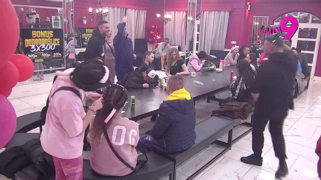 LJUBOMORAN SI, ON JE NAJBOLJI ČOVEK: Maja stavila Anđela na pijedestal, Asmin popucao po šavovima, pa pokušao da OBESMISLI njihovo prijateljstvo! (VIDEO)