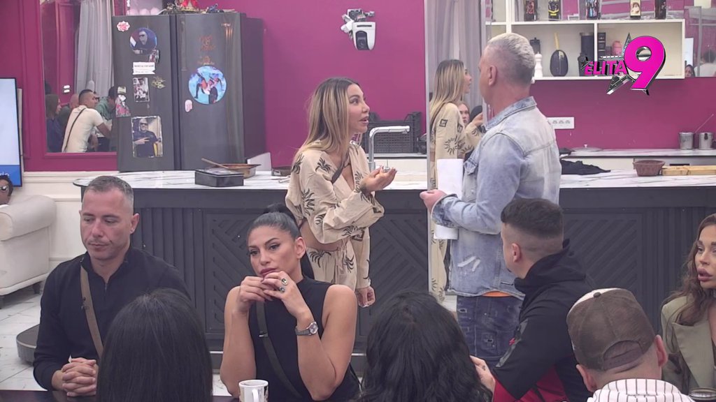 Spinovanje ti neće proći: Dača provalio taktiku Aneli Ahmić, ovako je htela da skrene pažnju sa svog plana! (VIDEO)