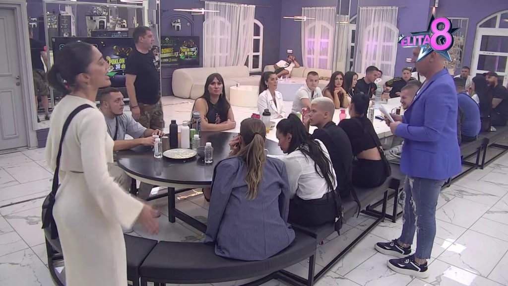 SAMO ČUDO MOŽE DA IM SPASI VEZU!? Anđela besna kao ris, svu krivicu zbog Pavla prebacila na Gastoza, pa pomutila totalno: Trebao si da veruješ drugu! (VIDEO)
