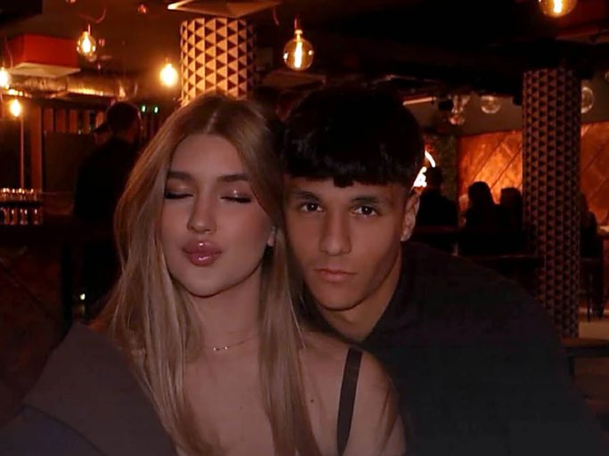 Ivanova i Gocina ćerka krišom snimila dečka! Šeta fudbalera, a ovako uživaju u stanu: Provirila i njegova tetovaža (FOTO)