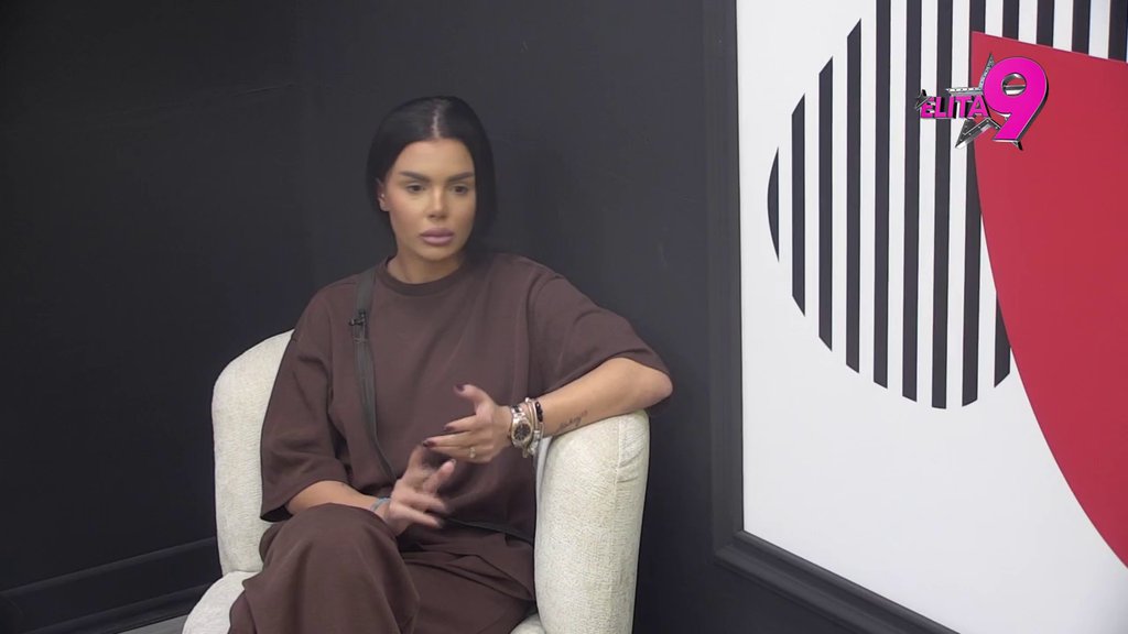 Ne želim olako da se upuštam u veze: Anita donela odluku da povuče ručnu i sačeka da Luka okonča sa Aneli, a za Đukića imala samo lepe reči! (VIDEO)