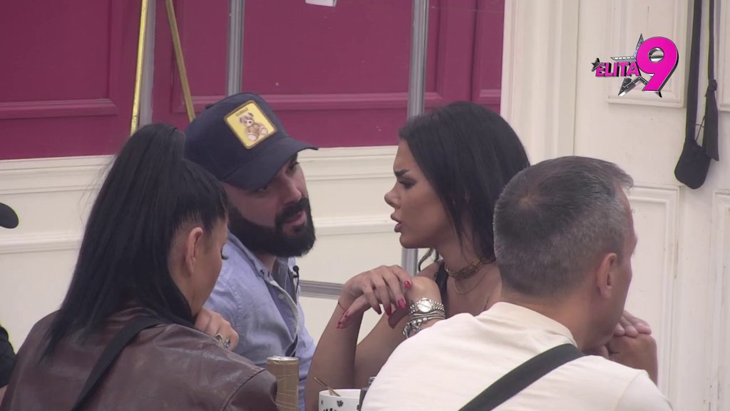 Svi ćutimo jer je trudna, a ona nas vređa: Aneli nikad iskrenije o odnosu sa Lukom, smatra Anitu SUJETNOM i iskompleksiranom (VIDEO)