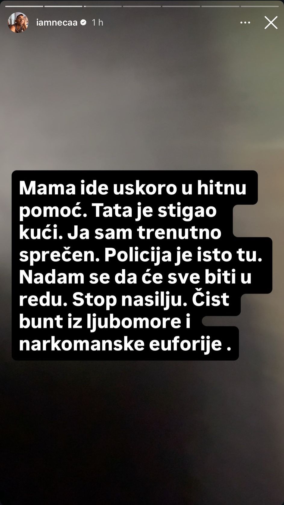 Pretučena majka Nece tiktokera! On se hitno oglasio: Ima prelog noge, Peca je u modricama (FOTO)