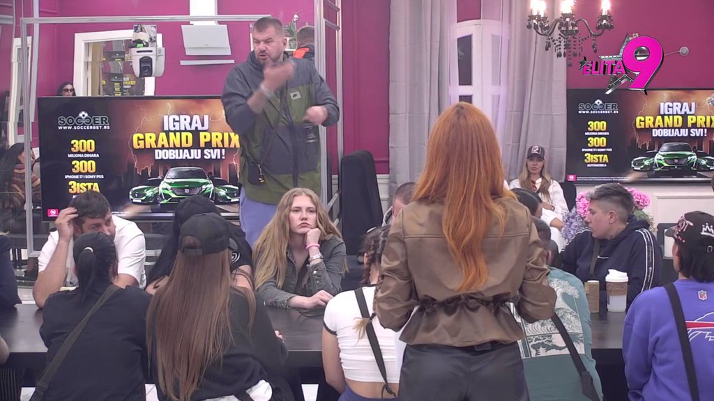 GURAJU PROBLEME POD TEPIH: Janjuš tvrdi da Aneli i Luka stvaraju sliku PRIVIDNE sreće, Dača kao nikad do sad opleo po njima: OČIMA NE MOGU DA SE GLEDAJU! (VIDEO)