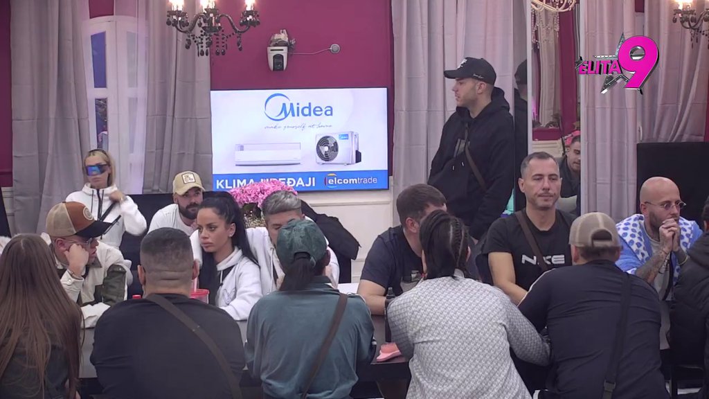 POVERENJE U POTPUNOSTI UNIŠTENO: Aneli otkrila da je ušla u sukob sa Lukom zbog Anite, pa pokušala da se OPERE od svojih reči! (VIDEO)