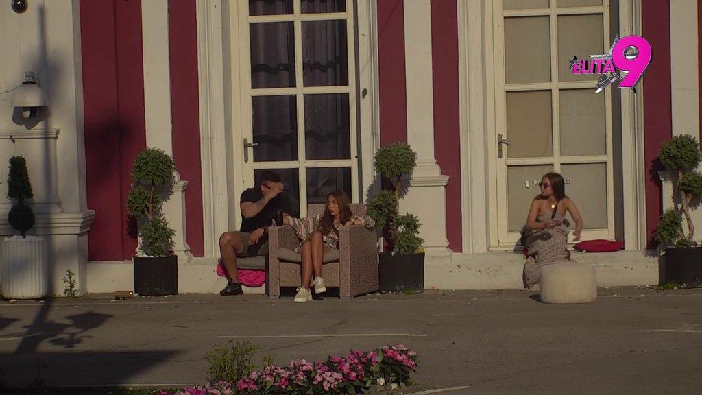 HAOS U ELITI: Alibaba zbog Maje zario nož u leđa Terzi, odzvanja sve od žestokog sukoba! (VIDEO)