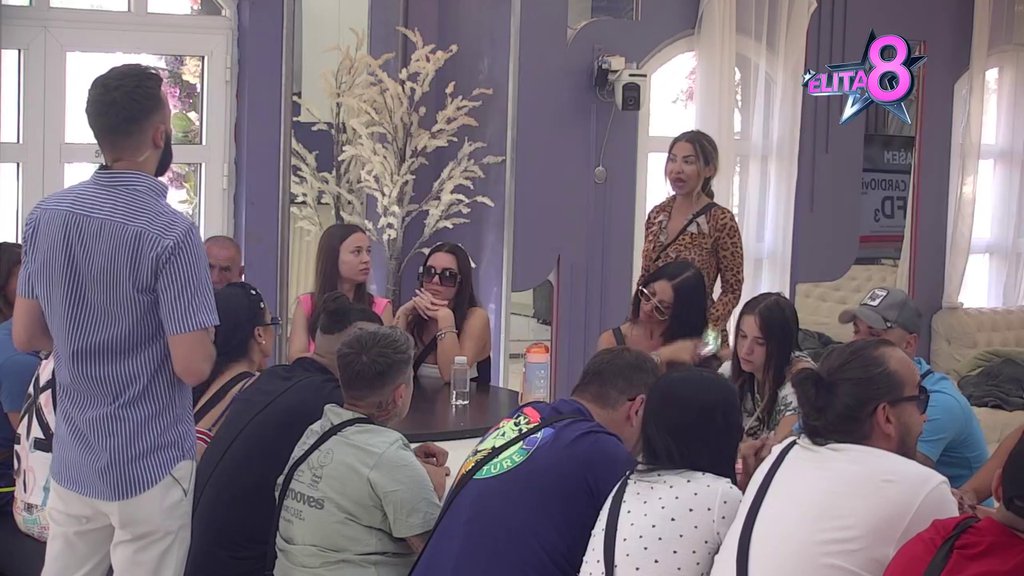 Dzabe si bacila pare na lečenje: Munjez i Kačavenda zaratili pljušti reka uvreda! (VIDEO)