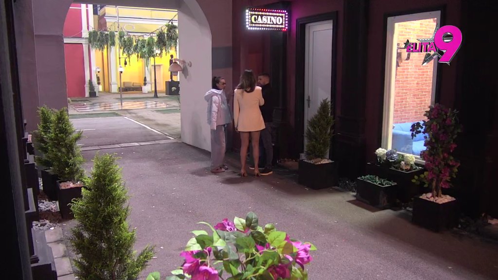 Umiru od ljubomore: Alibaba i Anita ukrstili zle jezike, žestoko opleli po Đukiću i Maji! (VIDEO)