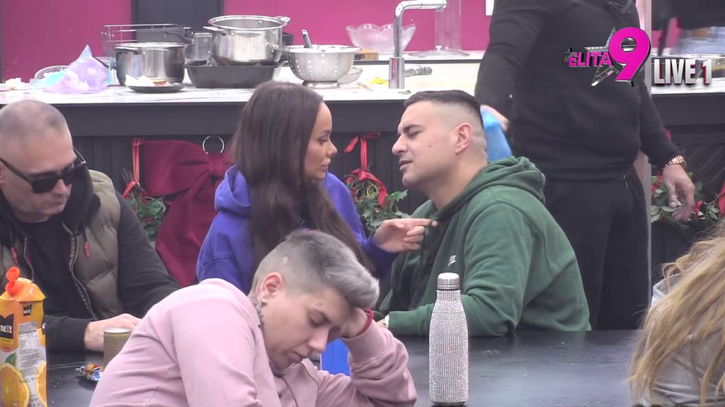 Doživeo pomračenje: Sofija odjavila Terzu za sva vremena zbog Teodore, on zaurlao iz petnih žila! (VIDEO)