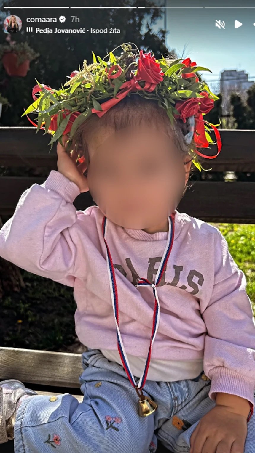 OVAKO SU DOMAĆE ZVEZDE OBELEŽILE VRBICU! Poznati Srbin u 5. deceniji dobio sina, a sad ga odveo u crkvu: Milica slavi bez partnera, a glumica SVOJE TROJE DECE počastila šećernom vunom (FOTO)