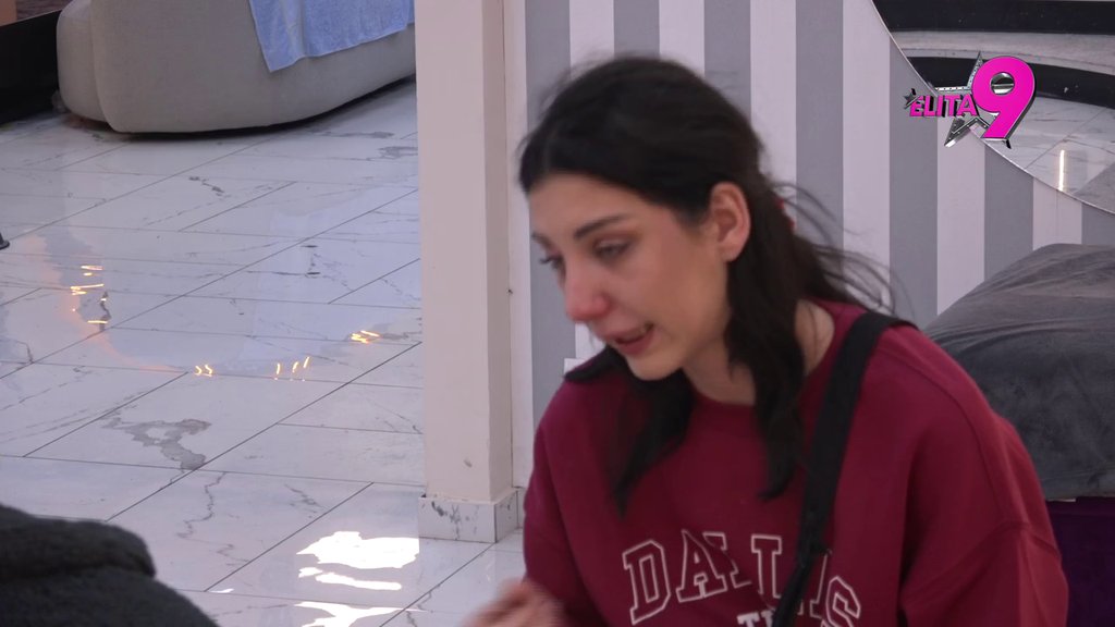 Ne ponižavaš me ti, već samu sebe: Hana shvatila da Neria nikad nisu doticale njene suze, on ostao zabezeknut! (VIDEO)