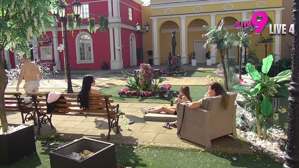 Tajna dobrog izgleda Milene Kačavende: Evo kako se hrani da bi izgledala kao bomba u šestoj deceniji! (VIDEO)