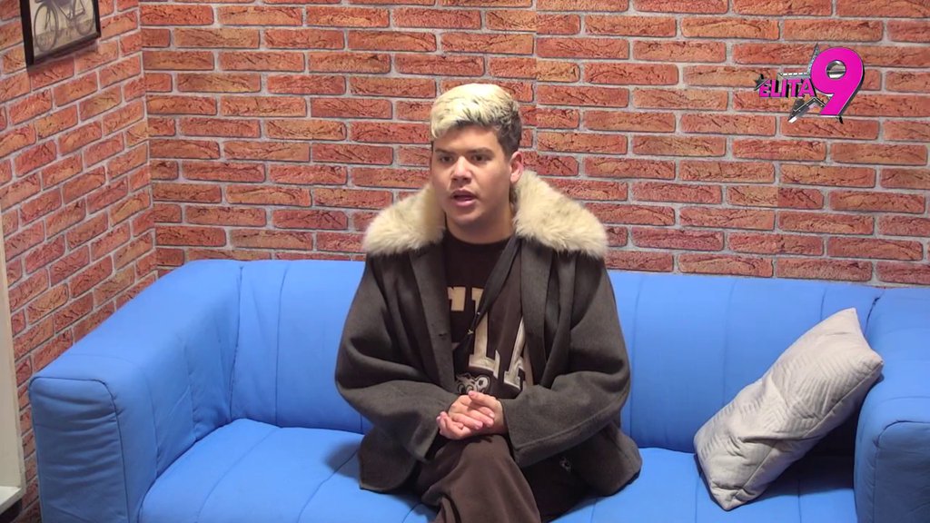 Blamantno ponašanje, ne zna gde udara: Urošu popustile kočnice, kao nikad napljuvao Anitu zbog vrele akcije sa Filipom! (VIDEO)