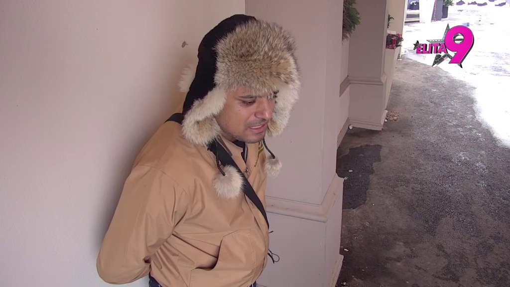 Okrenuću se molitvama, DA MI BOG OPROSTI! Bora menja sebe iz korena, vreme je da sve DRUGAČIJE RADI! (VIDEO)