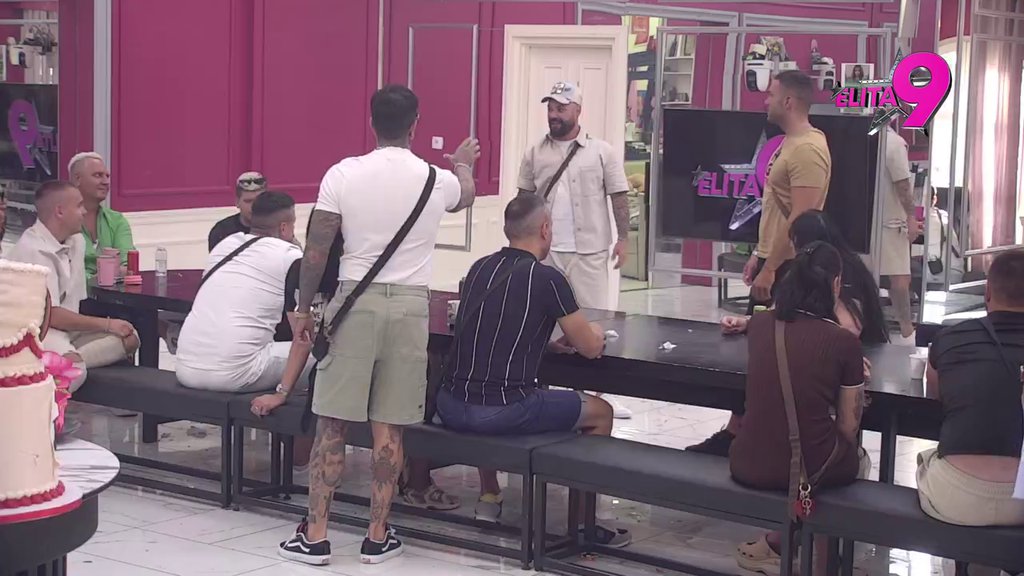 Prekipelo mu: Filip saznao da ga Anita blati zbog Aneli, pa žestoko odbrusio Luki! (VIDEO)