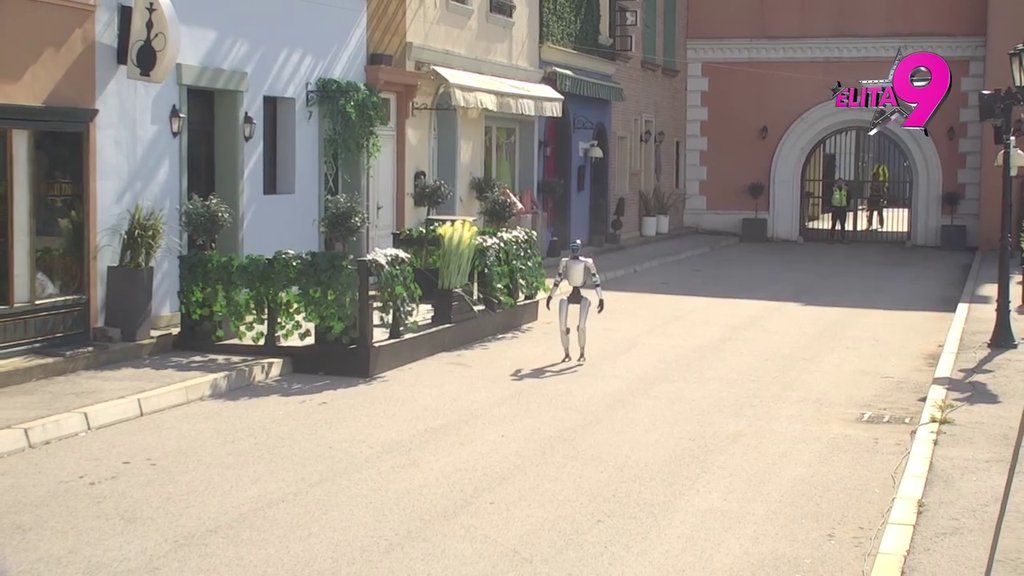 OVOME SE NISU NADALI: Učesnike Elite ispred prodavnice čeka veliko IZNENAĐENJE, evo o čemu je reč!  (VIDEO)