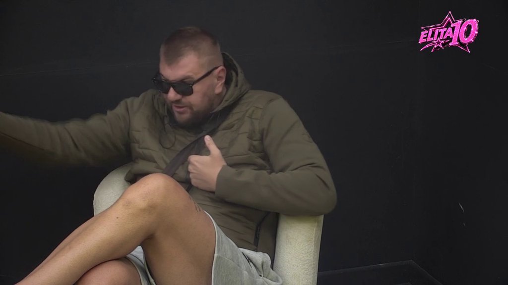 Njegova izlaganja mi vređaju inteligenciju: Janjuš misli da Matijević namerno ostaje nedorečen po pitanju Sandre, priznao da je njoj prešao preko svega jer je voli, pa dao oštar sud o Caru i Anđeli! (VIDEO)