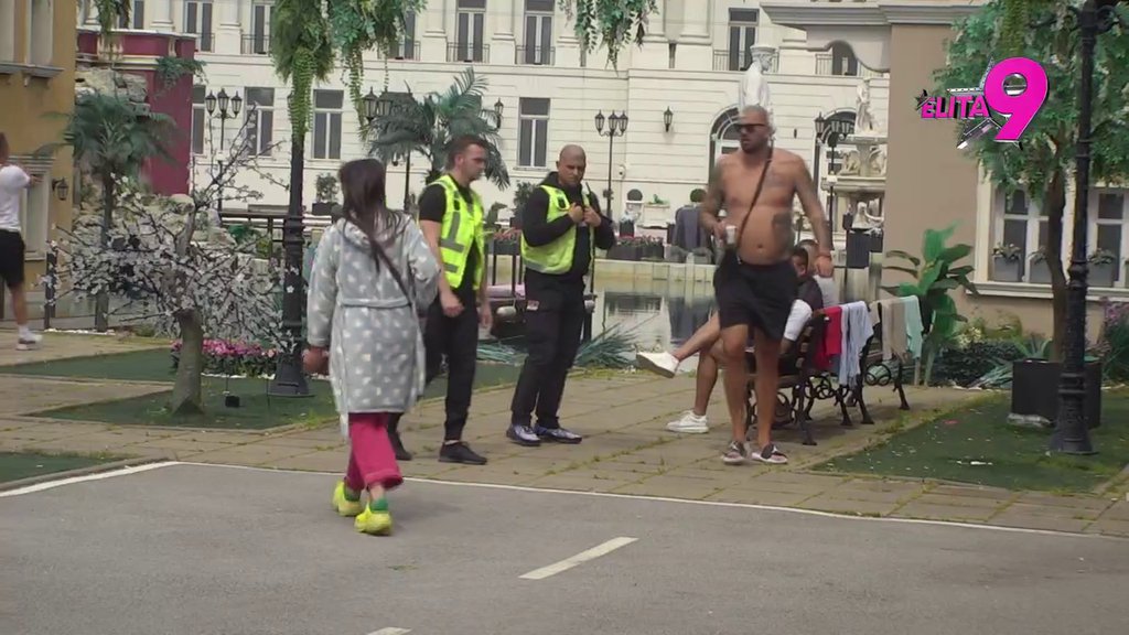 TRESE SE IMANJE! Bora ređa NEČUVENE UVREDE Boginji, obezbeđenje se ne mrda od njih! (VIDEO)