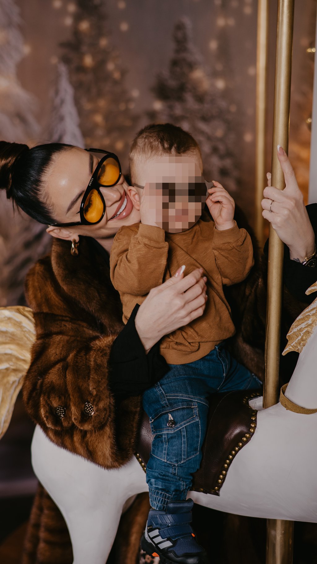 PRIŽELJKUJEM PUNO DECE! Emotivni rolerkoster Kaće Živković u 2025.! Izgubila oca, a osmeh na lice vratio joj je sin: Naučila sam da živim sa bolom, ali i šta znači BEZUSLOVNA LJUBAV!