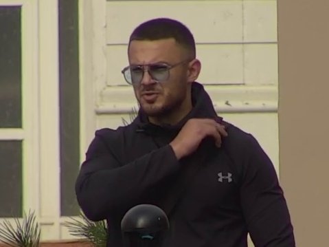 Napravio sponu: Toša preneo Lauri detalje razgovora sa Markom, ona puca od sreće zbog ispijanja kafe sa Stefanovićem! (VIDEO)