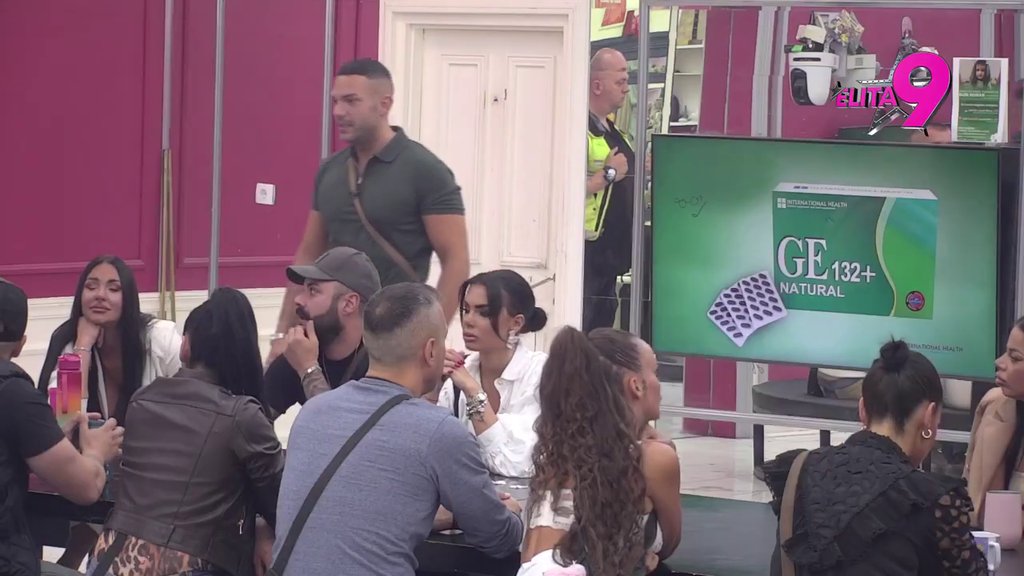 Bukti žestok rat: Anđelo rešeta Milenu i Daču svim silama, ori se Elita od brutalnih prozivki! (VIDEO)