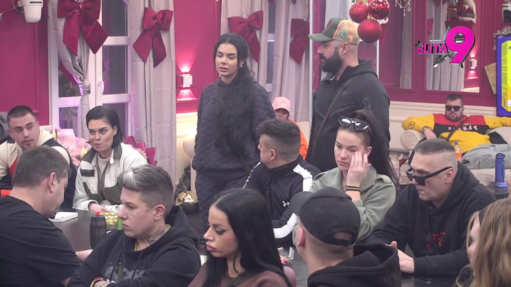 Slaže, ne trepne! Luka pokušao da izvrne sve naopačke, hteo da okrene da nije znao da šalje piće Aneli (VIDEO)